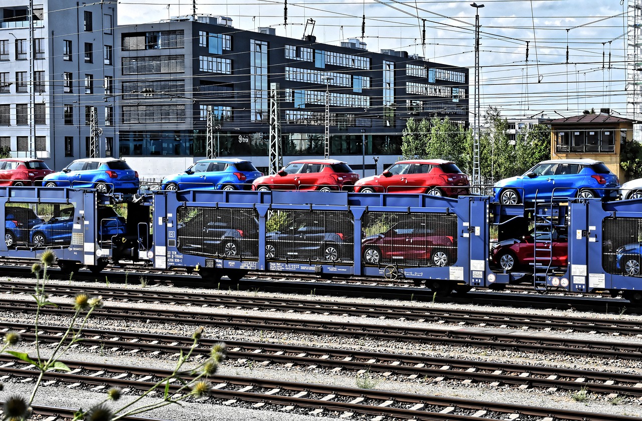 autotransport, train, rail-4355669.jpg